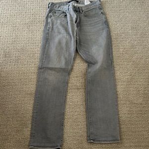 Banana republic grey jeans.. like brand new. Super comfy stretch material